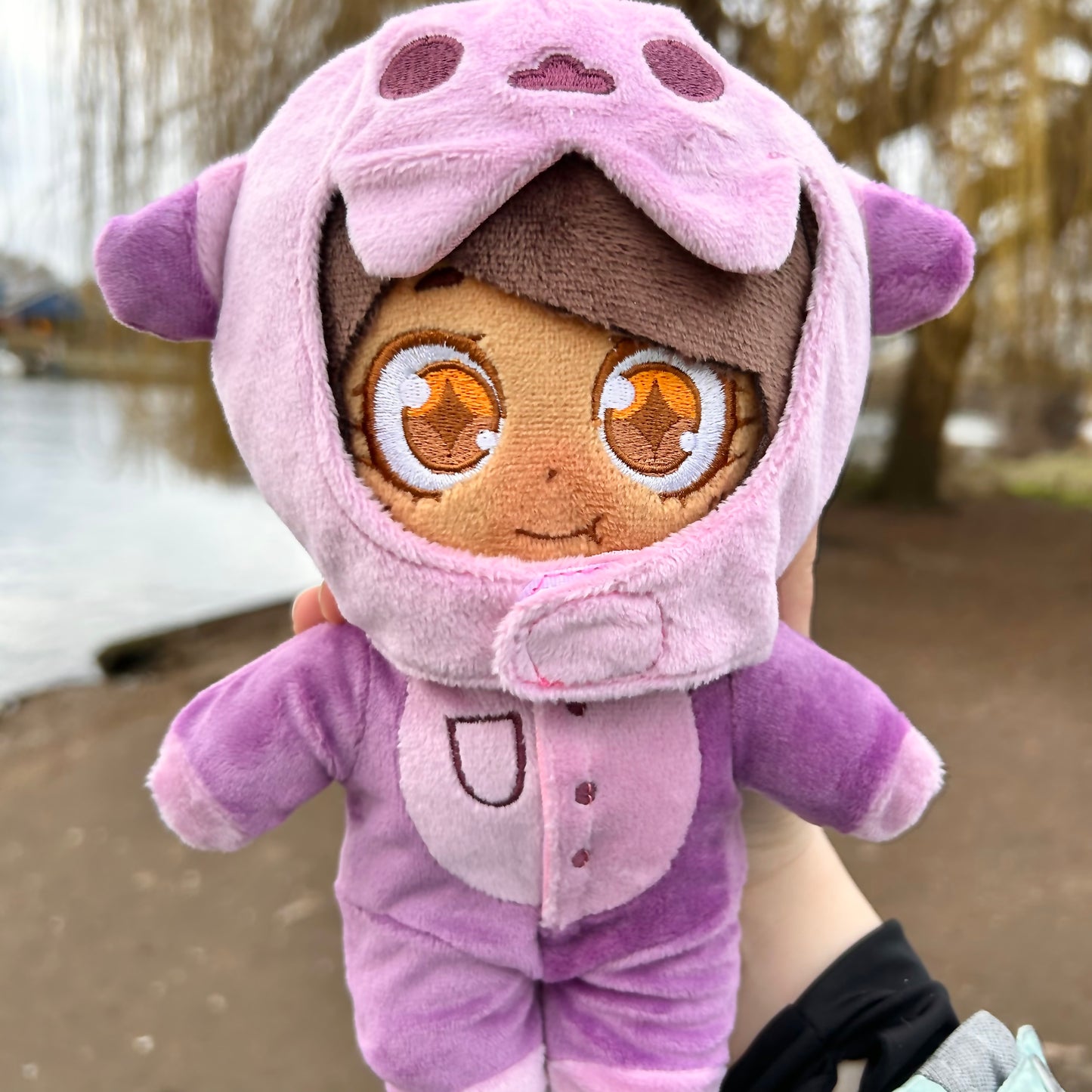 Luz Plush